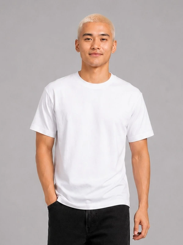 Camiseta Slim Fit Lisa Branca