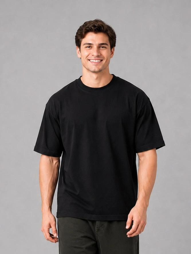 Camiseta Oversized Lisa Preta